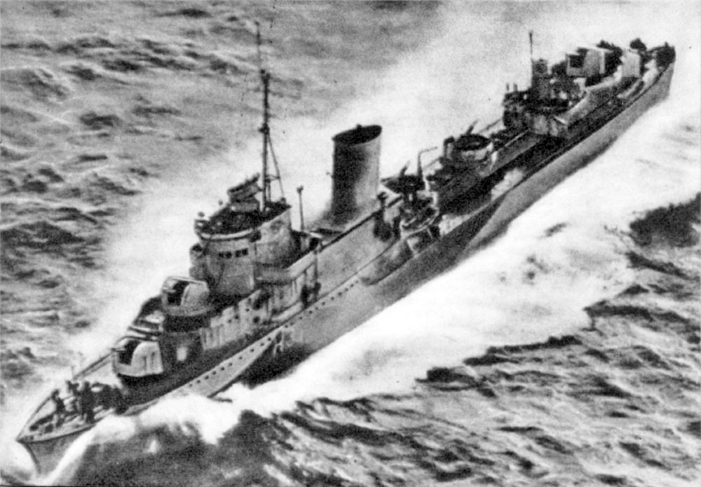 ORP Błyskawica na Atlantyku